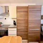 Belle Kitz Pure Im Zentrum By Belle דירה